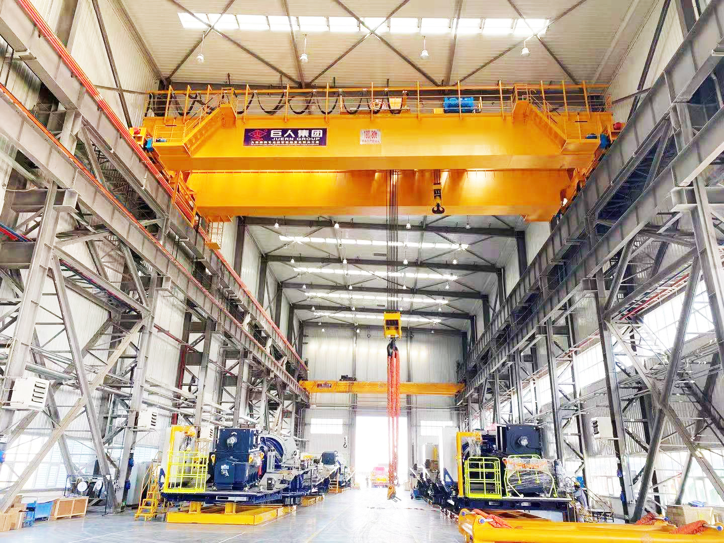 新型双梁桥式起重机